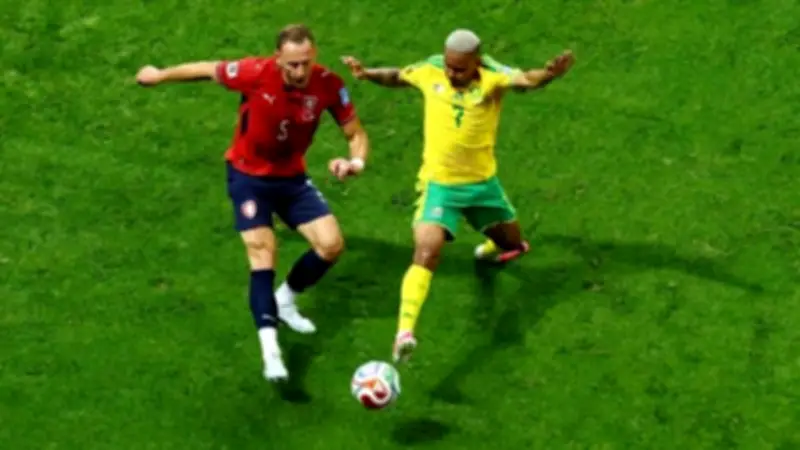 التشيك تتقدم على جنوب أفريقيا بهدف في الشوط الأول بكأس العالم