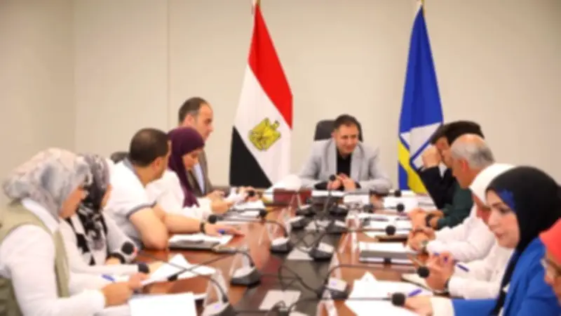 محافظ دمياط يرأس اجتماع لجنة إدارة منظومة الإعلانات بالمدن