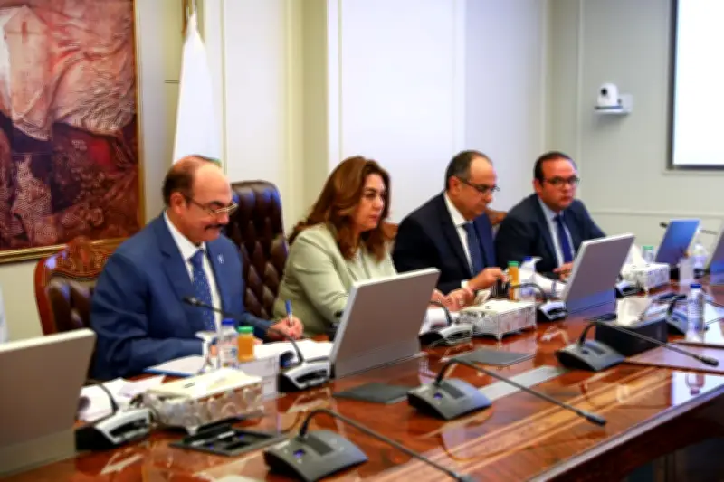 وزيرة التنمية تقابل 161 متقدماً لاختيار 23 قيادة جديدة
