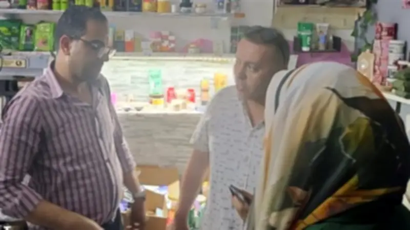 حاصلة على دبلوم تنتحل صفة طبيب و3 صيادلة يديرون مركز تجميل مخالف بالمنيا