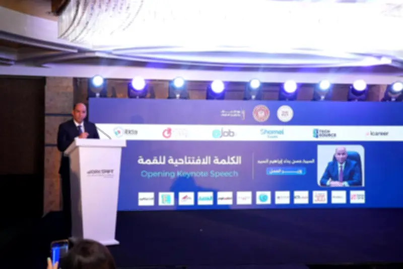 وزير العمل: نسعى لتحويل مصر لمركز إقليمي للكفاءات الرقمية والخدمات العابرة للحدود