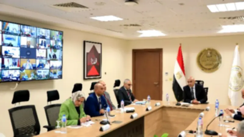 قرارات عاجلة لوزير التعليم بشأن امتحانات الثانوية العامة: تفتيش دقيق وتأمين مشدد