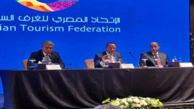 وزير السياحة يعلن إطلاق منصة مصرية موحدة للاستثمار وتدشين غرف فندقية جديدة