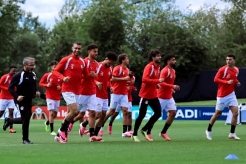 الحماس يشعل تدريبات الفراعنة استعدادًا لأستراليا وتدريبات علاجية لثلاثي المنتخب صور