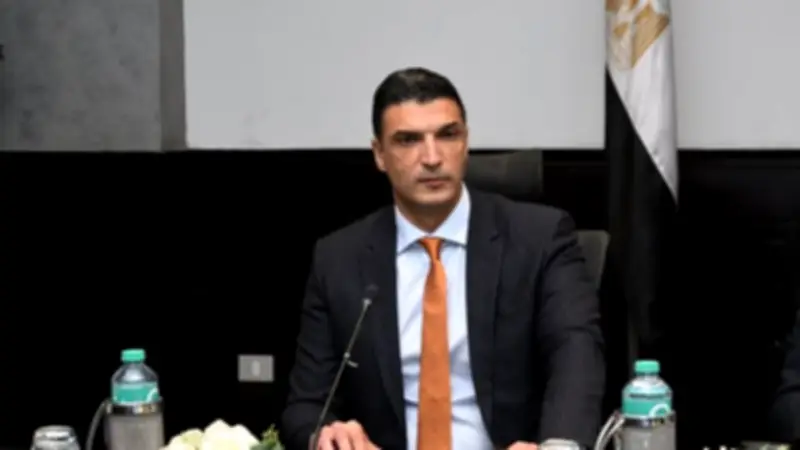 مصر تعيد توجيه الاستثمار الأجنبي نحو الصناعات التصديرية والقطاعات الاستراتيجية