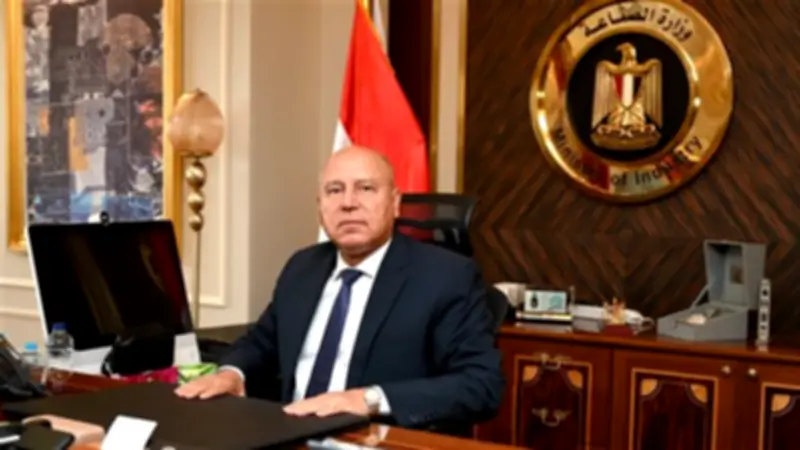 توقيع عقود مشروعين لتطوير السكك الحديدية في مصر