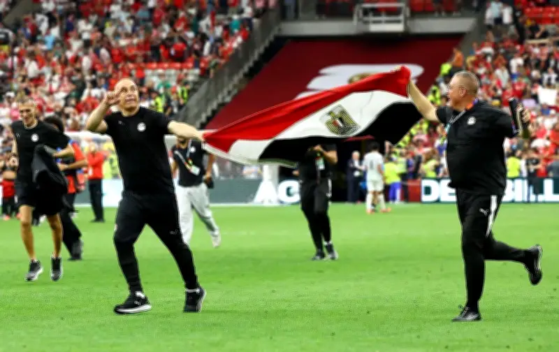 وزير الرياضة يهنئ لاعبي منتخب مصر بالفوز على نيوزيلندا