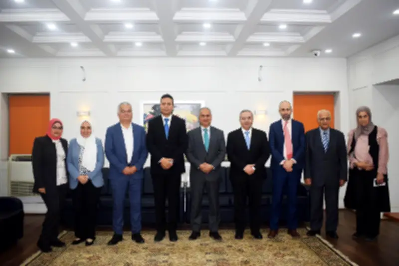 الإحصاء وبعثة البنك الدولي يبحثان آليات ترسيخ وتطوير العلاقات المشتركة