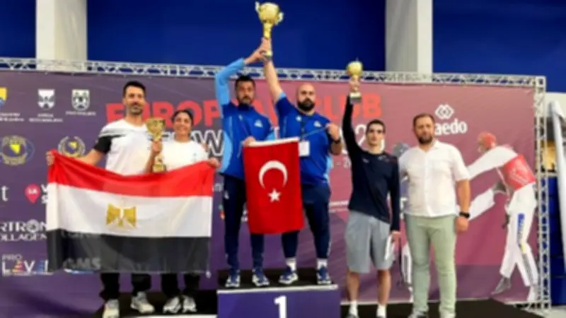 منتخب التايكوندو يحصد المركز الثاني ببطولة أوروبية بـ4 لاعبين فقط