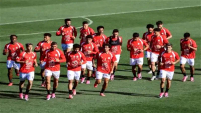 الكرة المصرية على صفيح ساخن قبل مواجهة أستراليا في تصفيات المونديال