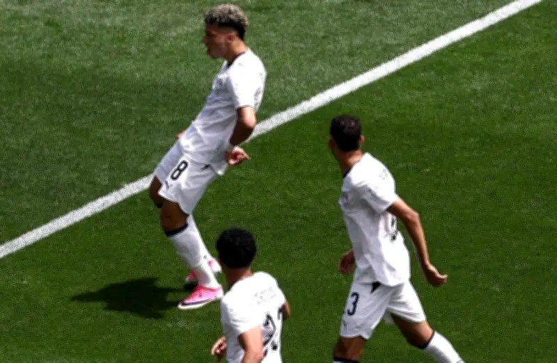 إمام عاشور يسجل هدف التقدم للمنتخب المصري في شباك بلجيكا بالدقيقة 20