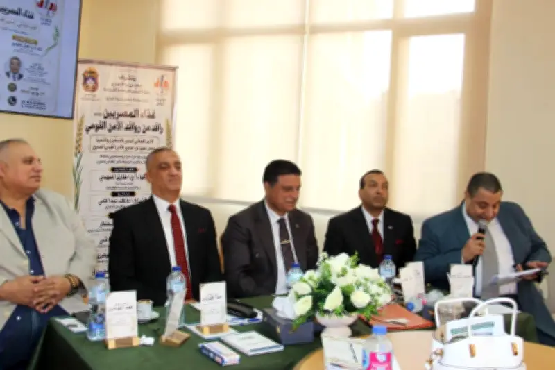 خبراء: الإنتاج والتصنيع والبحث العلمي مفاتيح حماية مصر من أزمات المستقبل