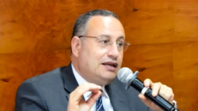 وزير التعليم العالي يطلق مبادرة "Faculty to Factory" لربط الجامعات بالصناعة