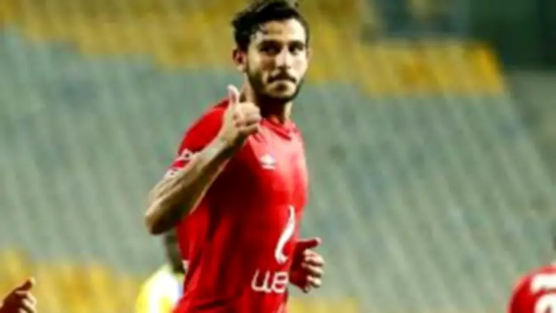 فرج عامر يكشف موقف حمدي فتحي من الانتقال للأهلي في الموسم الحالي