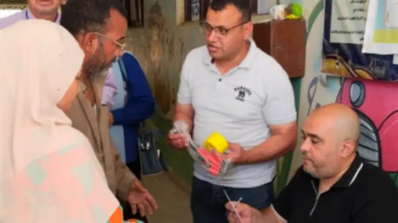 توزيع 14 ألف قطعة موفرة للمياه على 450 مدرسة بالفيوم لترشيد الاستهلاك