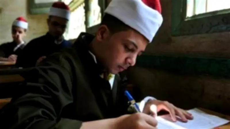 انطلاق امتحان اللغة الأجنبية لطلاب الثانوية الأزهرية القسم العلمي اليوم