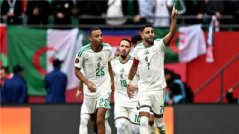 القنوات المجانية الناقلة لمباراة الجزائر والأردن في مونديال 2026 وموعد المباراة