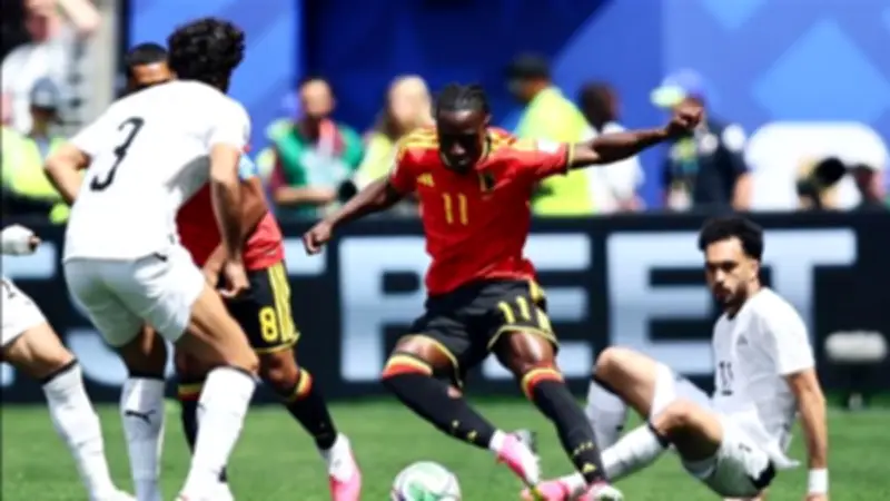 عتاب ودي بين ثلاثي منتخب مصر بعد تعادل مثير مع بلجيكا في كأس العالم 2026
