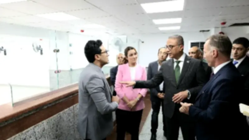محافظ الجيزة يتفقد المركز التكنولوجي ويوجه بسرعة الانتهاء من التجهيزات