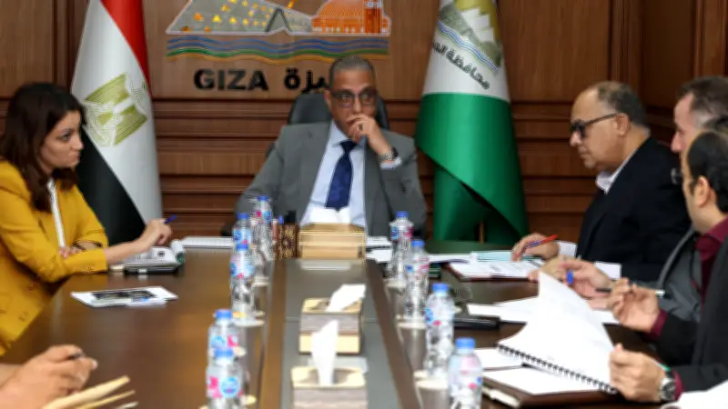 محافظ الجيزة يوجه بدراسة إنشاء مطب صناعي بشارع البحر الأعظم