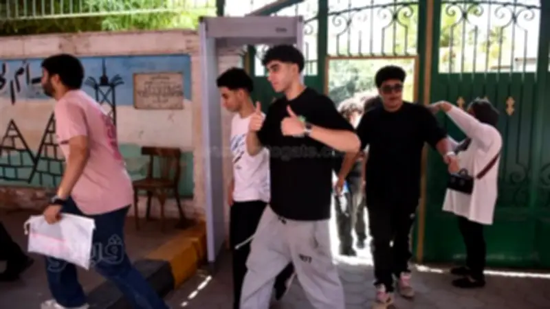 طلاب الجيزة: امتحان الدين سهل والوطنية في مستوى آينشتاين