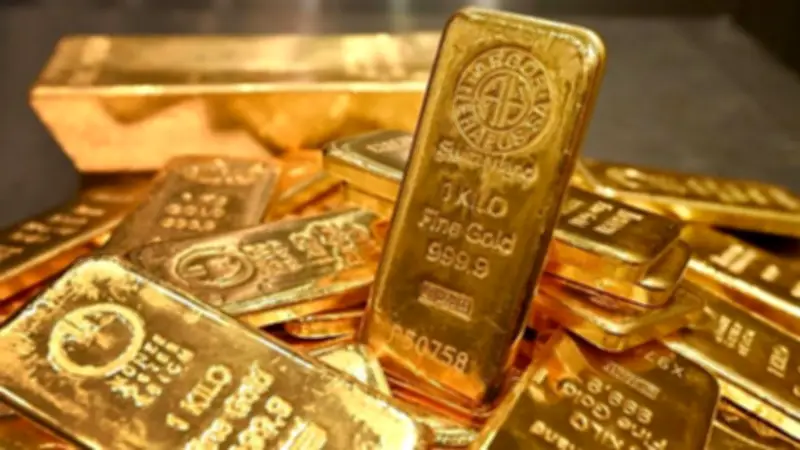 الذهب يعمق خسائره وعيار 21 يهبط دون 5975 جنيها للجرام