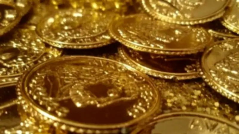 انخفاض سعر الجنيه الذهب 1200 جنيه في ختام تعاملات الجمعة بمصر