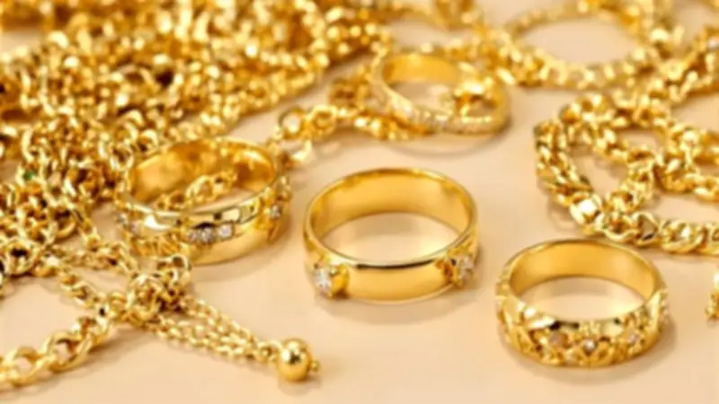تراجع أسعار الذهب وفرص الشراء.. هل انتهى عصر صعود المعدن الأصفر؟