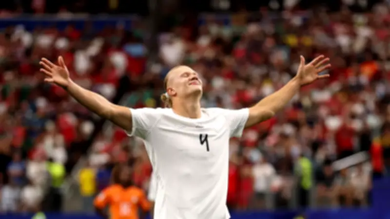 هالاند يحطم الأرقام القياسية ويقود النرويج لدور الـ16 بكأس العالم