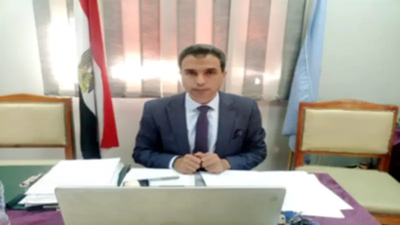 السماح بدخول المراوح اليدوية للجان الثانوية العامة بكفر الشيخ