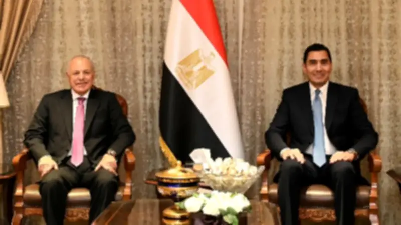 هاني أبو ريدة يهنئ جوهر نبيل بانتخابه رئيسًا للجنة الحكومية الدولية للتربية البدنية والرياضة باليونسكو