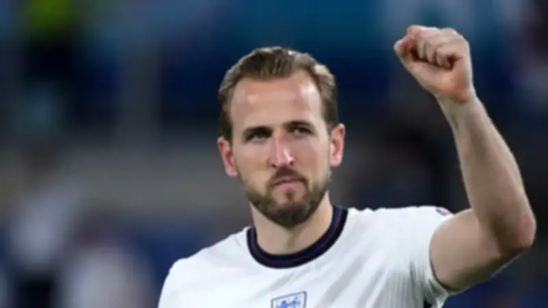 هاري كين يعادل رقم لينيكر ويقود إنجلترا لفوز مثير على كرواتيا في مونديال 2026