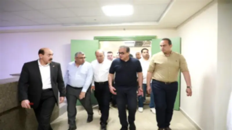 وزير الصحة يتفقد مشروعي مستشفيي أبو قرقاص ودير مواس بالمنيا