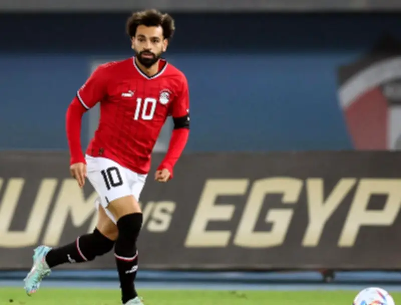 حسام حسن ينفي وجود أزمات داخل معسكر المنتخب ويوجه رسالة مؤثرة لصلاح