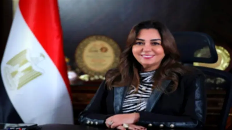 لفتة إنسانية من وزيرة التنمية المحلية لمتابعة حالة رئيسة وحدة مصابة بكفر الشيخ