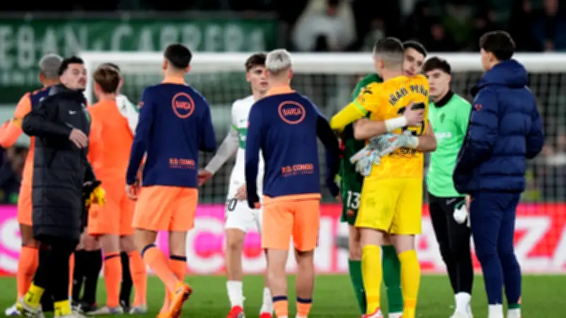 رحيل إيناكي بينيا عن برشلونة رسمياً إلى باناثينايكوس غداً