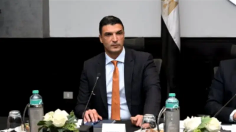 وزير الصناعة: تكامل السياسات الصناعية والاستثمارية ركيزة النمو الاقتصادي