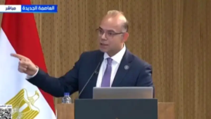 وزير الاستثمار: إدماج الذكاء الاصطناعي ببوابة التجارة الخارجية لتعزيز الصادرات