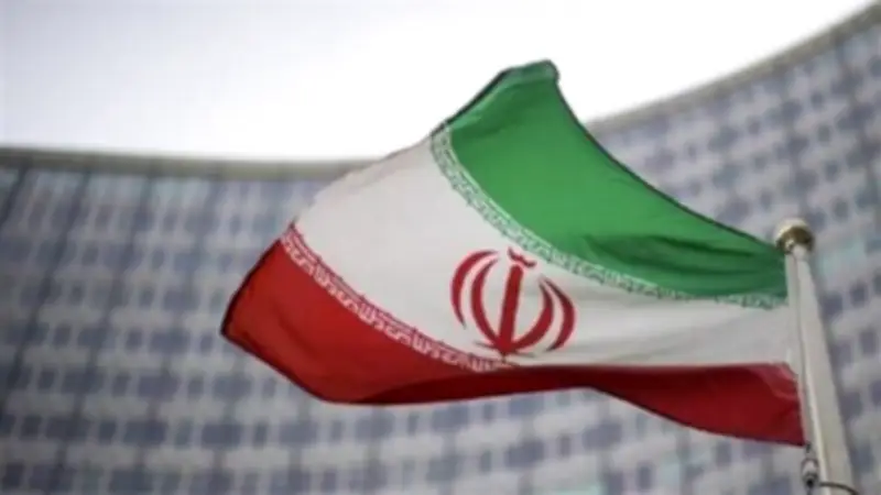 إيران توظف 25 مليار دولار من الأصول المفرج عنها لتطوير البنى التحتية