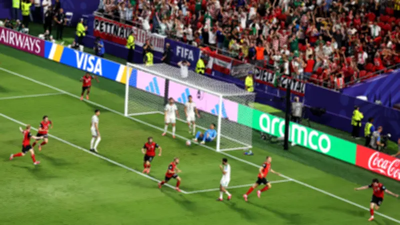 الإعلام الإيراني يصف تعادل الجزائر والنمسا بـ"السخيف" بعد خروج إيران من المونديال