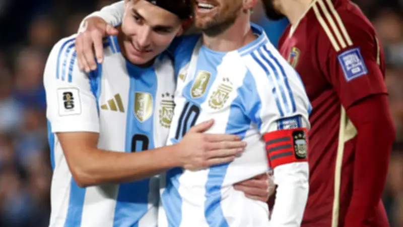 "العنكبوت" يسرق الأضواء من ميسي ويعلن رحيله عن أتلتيكو مدريد