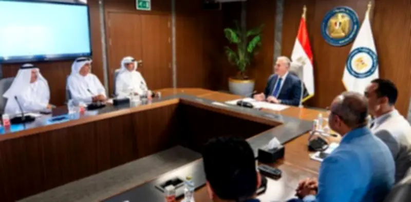 كريم بدوي: الشراكة المصرية الإماراتية بالبترول نموذج متميز للتكامل الاقتصادي العربي