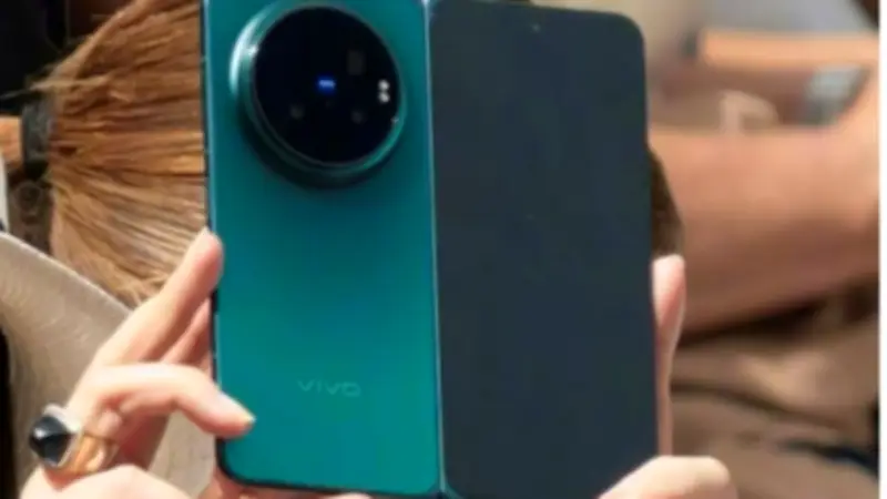 تسريب تصميم ومواصفات Vivo X Fold 6 قبل الإطلاق الرسمي