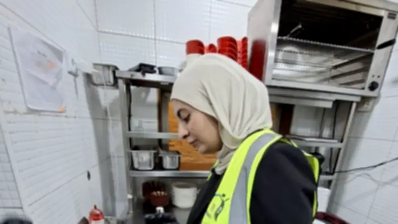 حملات رقابية مكثفة لسلامة الغذاء والتموين تضرب أسواق بورسعيد وتضبط مخالفات