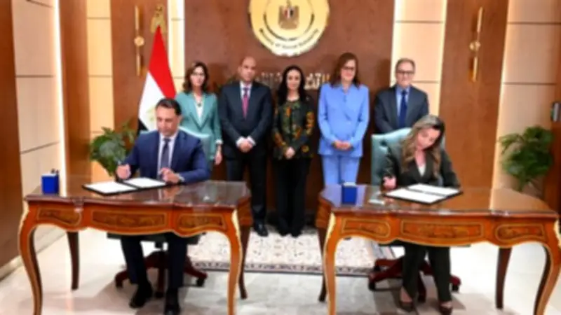 مذكرة تفاهم بين 6 جهات لدعم ذوي الإعاقة وتمكينهم لسوق العمل
