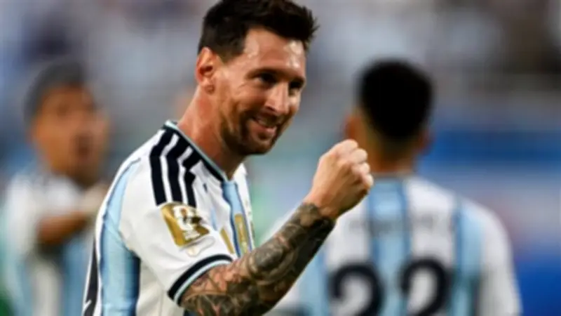 هاتريك ميسي يقود الأرجنتين لفوز كبير على الجزائر في كأس العالم 2026