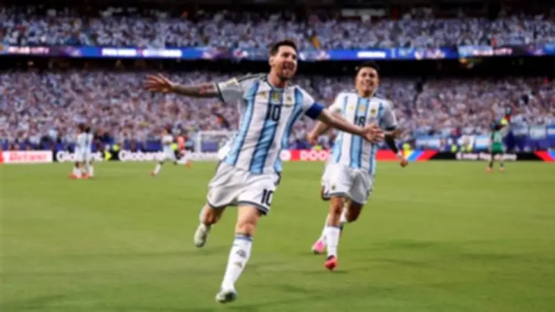 ميسي يتصدر التشكيل المثالي للجولة الأولى في كأس العالم 2026