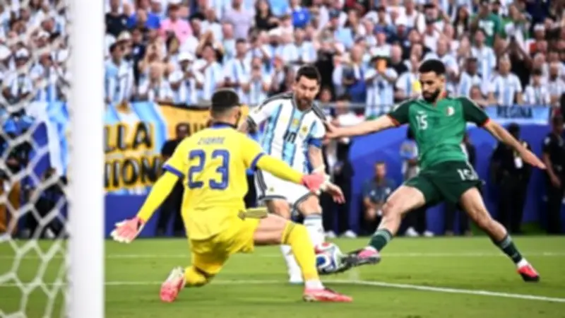 رقم قياسي تاريخي لميسي في كأس العالم بعد هدفه الصاروخي بالجزائر