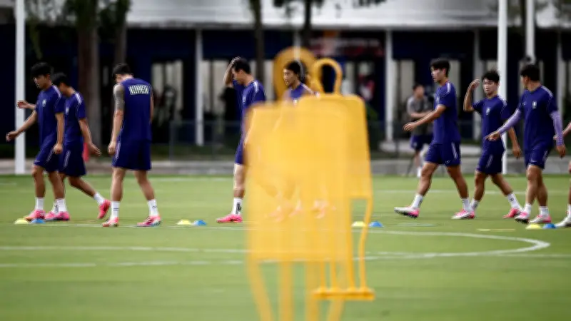 الجيش المكسيكي يسقط طائرة مسيرة قرب معسكر منتخب كوريا الجنوبية في كأس العالم