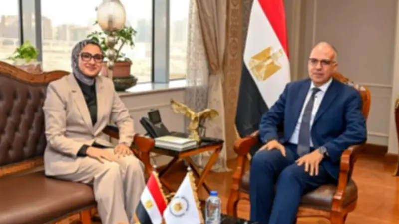 وزير الري ومحافظ الوادي الجديد يتابعان استخدام المياه الجوفية والتنمية